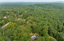 29 Fairlane Drive, Bedford, NH 03110