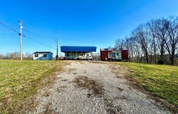 1080 Ford Rd, Baxter, TN 38544