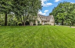 22810 SW Hampton Court, Blue Springs, MO 64015