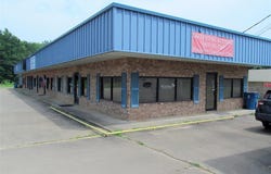 821 S Main Street, Winnsboro, TX 75494