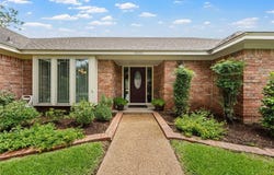 9600 Old Farm Road, Woodway, TX 76712