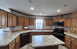 125 E Andres Street, Tomah, WI 54660-3262
