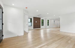 48 Lakeshore Dr, Westwood, MA 02090