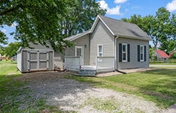 201 S Green Street, Roland, IA 50236