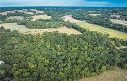 Ranch Lane, Richland, MO 65556