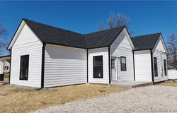 130 Grand Avenue, Eldon, MO 65026