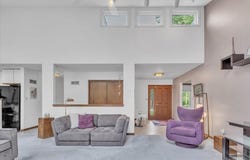1237 Lisa Lane, Schererville, IN 46375