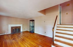 85 Fox Hill Dr, Bridgewater, MA 02324