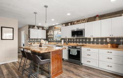 33 EQUESTRIAN Trail, Edgewood, NM 87015
