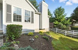 2713 York Drive, Stow, OH 44224