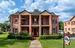 * SE 5th Avenue, Moultrie, GA 31768
