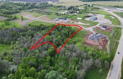 OAK CREEK Court, KAUKAUNA, WI 54130