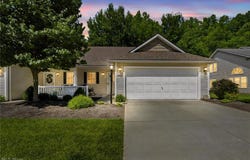 7618 Willow Woods Drive, North Olmsted, OH 44070