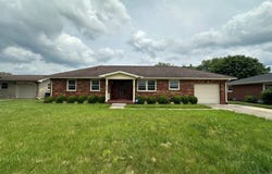 2920 Ranch Road, Ashland, KY 41102