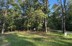180 Steeple Point Dr. Lot #7 Drive, Defiance, MO 63341