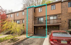 314 Benson Circle Dr., Whitehall, PA 15227