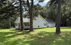 6 Trace Dr., Greers Ferry, AR 72067