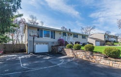 13 Tulip Lane, Monroe, NY 10950