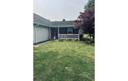 5 E Viola Avenue, Washington, IN 47501