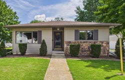 1015 VAN BUREN Avenue, OSHKOSH, WI 54902-3467