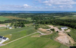 6768 Sayler Road, Williamsburg, MI 49690