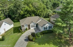 174 Depew Drive, Loudon, TN 37774