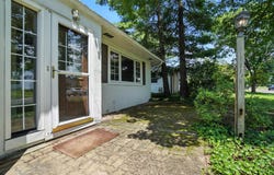 454 Ridgedale Drive N, Worthington, OH 43085