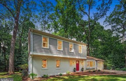 2402 BEEKAY COURT, VIENNA, VA 22181