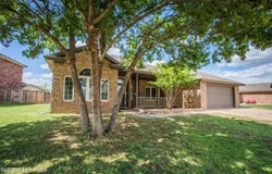 616 N 8th Street, Wolfforth, TX 79382