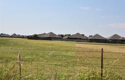 13800 N County Line Road, Yukon, OK 73099