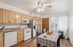 1518 Big Bend Rd, Waukesha, WI 53189