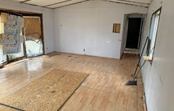 502C W 8th St, Storm Lake, IA 50588