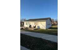 101 S Garfield Street, Mount Ayr, IA 50854