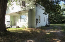 7 Gray Street, Madison, ME 04950