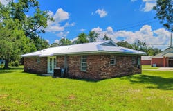 576 Martin Luther King Drive, Chipley, FL 32428