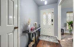 1048 Sherod Drive, DeSoto, TX 75115