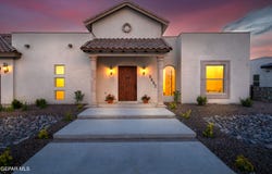 5692 Rio Bonito Circle, El Paso, TX 79932
