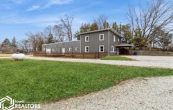 1813 Wiese Garden Road, Marshalltown, IA 50158