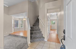 8393 N CLOVERLEAF DR, Hayden, ID 83835