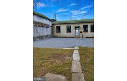 21 REAR E MAPLE, CLEONA, PA 17042