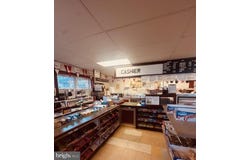 2930 BURLINGTON AVENUE, RIVERSIDE, NJ 08075