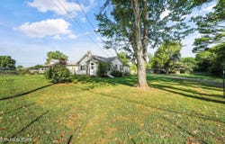 1407 Sweetwater Vonore Rd, Sweetwater, TN 37874