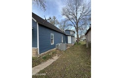 112 S Western Avenue, Chanute, KS 66720