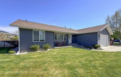 205 EVERGREEN DR, KETTLE FALLS, WA 99141