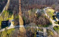 105 Colonial Drive, Scott Depot, WV 25560