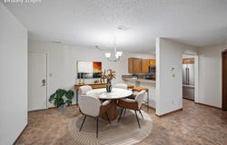 4805 86th St Unit 5, Urbandale, IA 50322