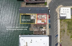 845-855 SW Bay Boulevard, Newport, OR 97365
