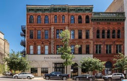 2015 1ST AVENUE, BIRMINGHAM, AL 35203