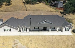 25904 Bear Valley Road, Tehachapi, CA 93561