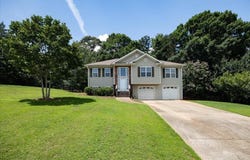 7825 Running Fox Trail, Gainesville, GA 30506
